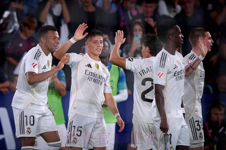 世体:如果皇马再输莱万特将彻底告别西甲争冠 世体:如果皇马再输莱万特将彻底告别西甲争冠